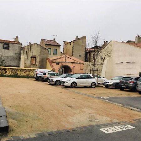 Location F1 Neuf Centre Historique Riom公寓 外观 照片