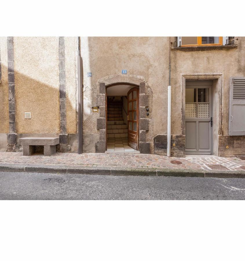 Location F1 Neuf Centre Historique Riom公寓 外观 照片
